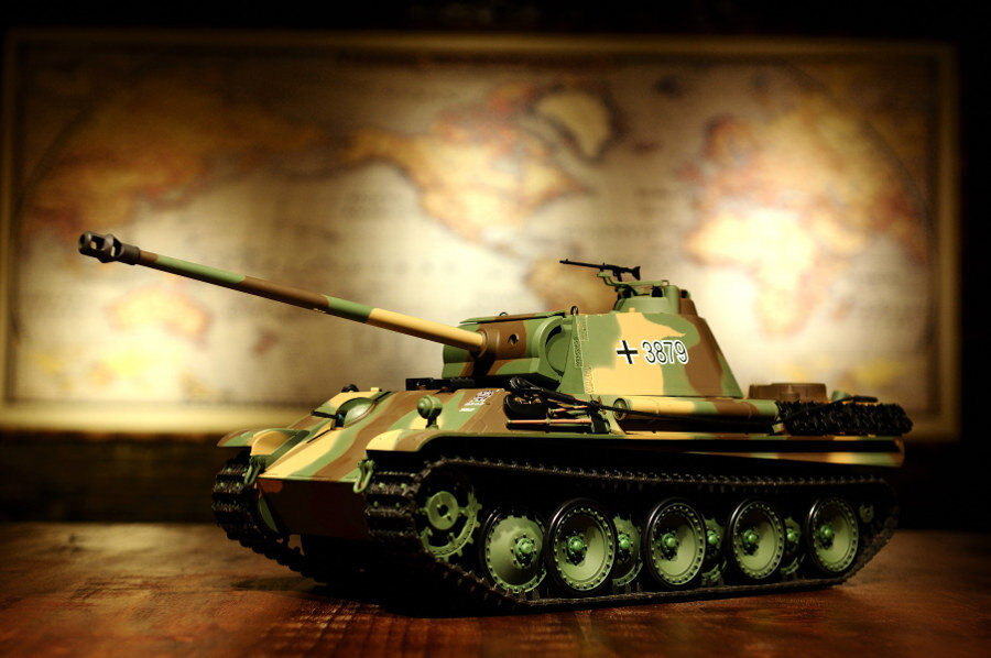 RC Panzer "Panther G - Metallgetriebe & Metallketten