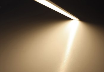 LED Unterbauleuchte "Comprido 600" - 230V, 10W, 1280lm, 60cm, 3000K warmweiß