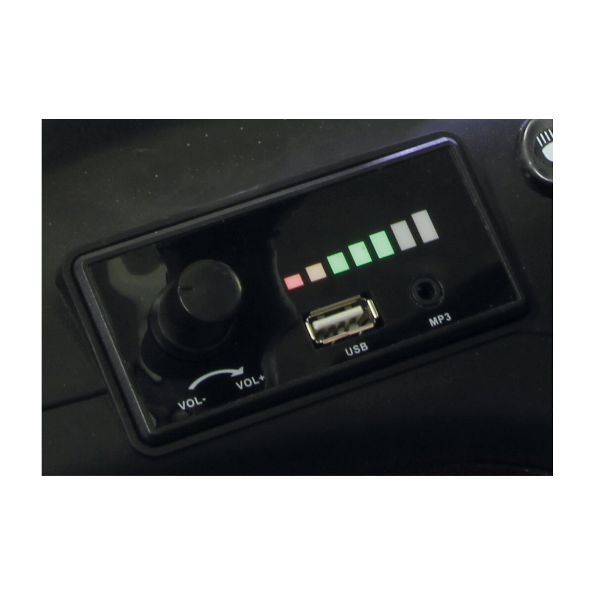 Elektronik Ride-on Mercedes-AMG CLA 45 für Sound
