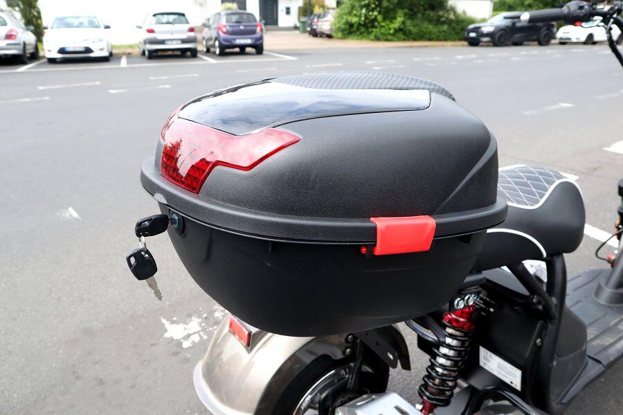 E-Scooter / Motorrad Top Case Koffer