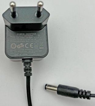Stecker-Netzteil "CTN-1212n" - 110-240V~ >12V=, 1000mA / 12W
