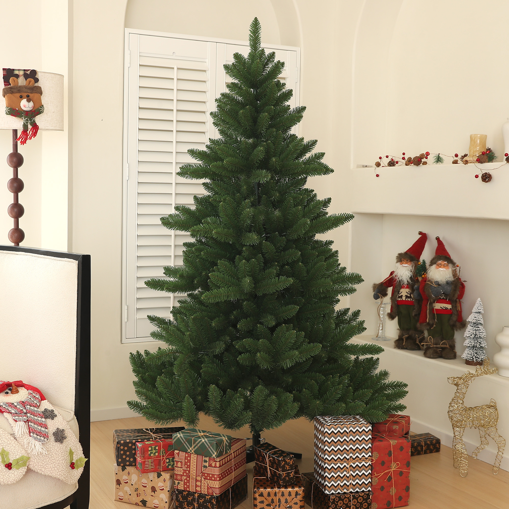 Weihnachtsbaum, Nordmanntanne, naturgetreu, breit & üppig, 180 x ?120 cm, Grün