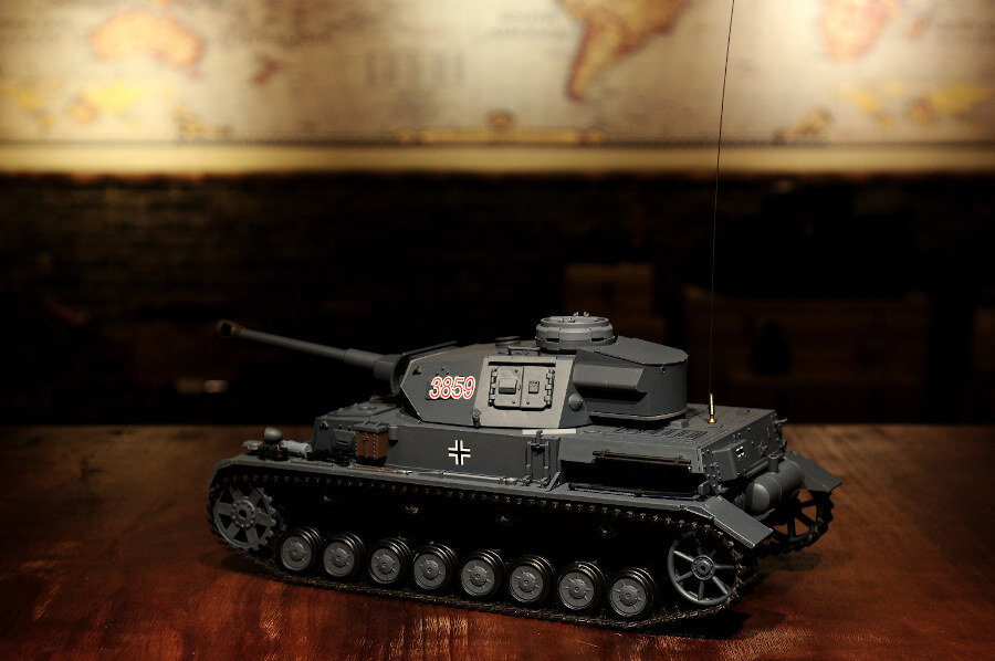 RC Panzer "Kampfwagen IV Ausf.F-2 Pro"