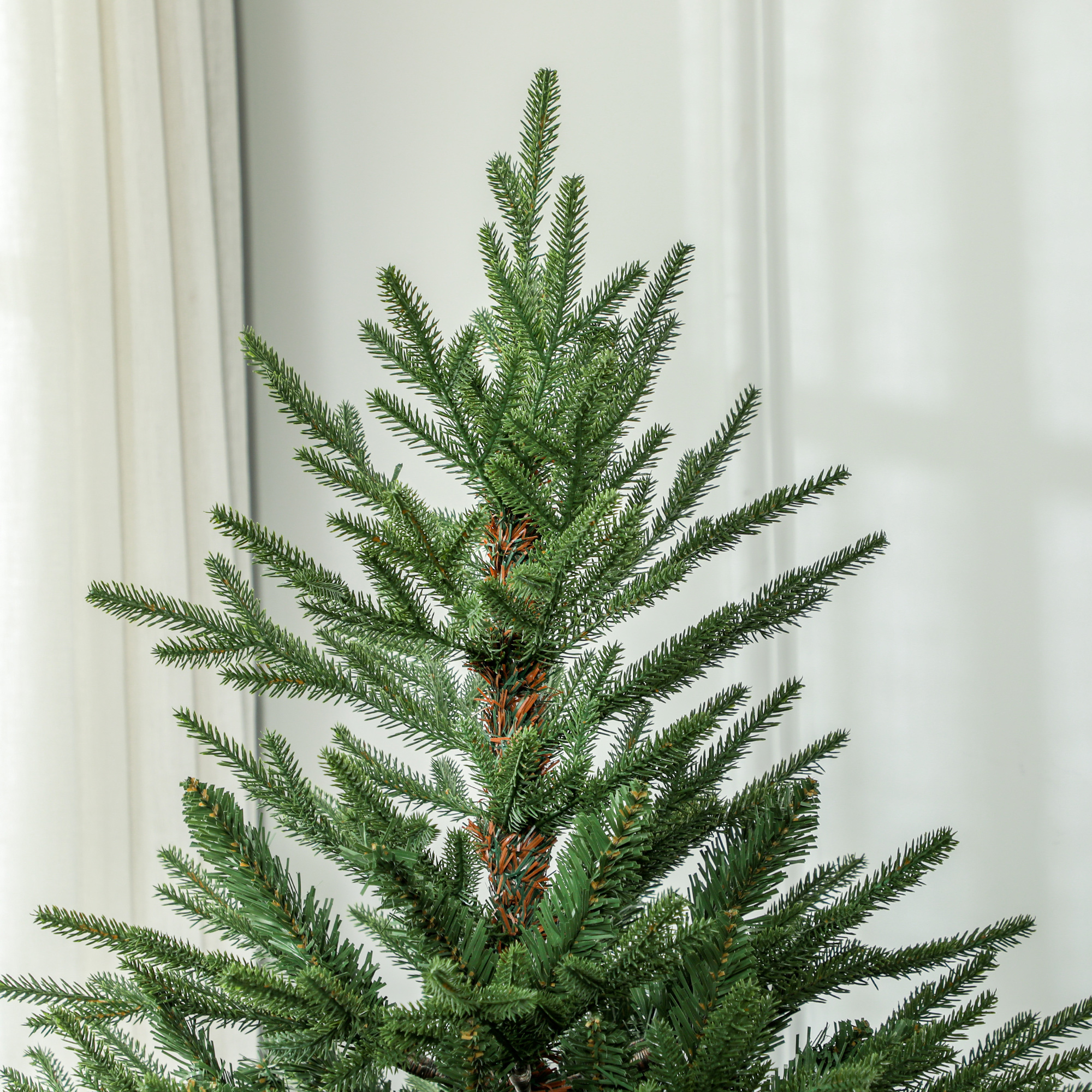 Weihnachtsbaum 183 cm, realistisches Aussehen, Schnellaufbau, inkl, Ständer, feuersicherer Kunststoff
