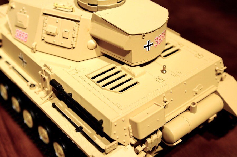RC Panzer "Kampfwagen IV Ausf.F-1"