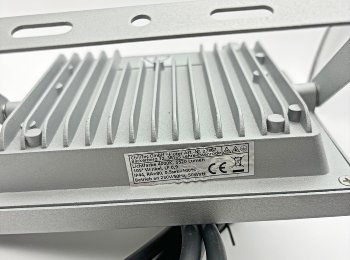 LED-Fluter SlimLine "CTF-SLT 50" silber - 50W, 5220lm, 4000K, neutralweiß, IP44