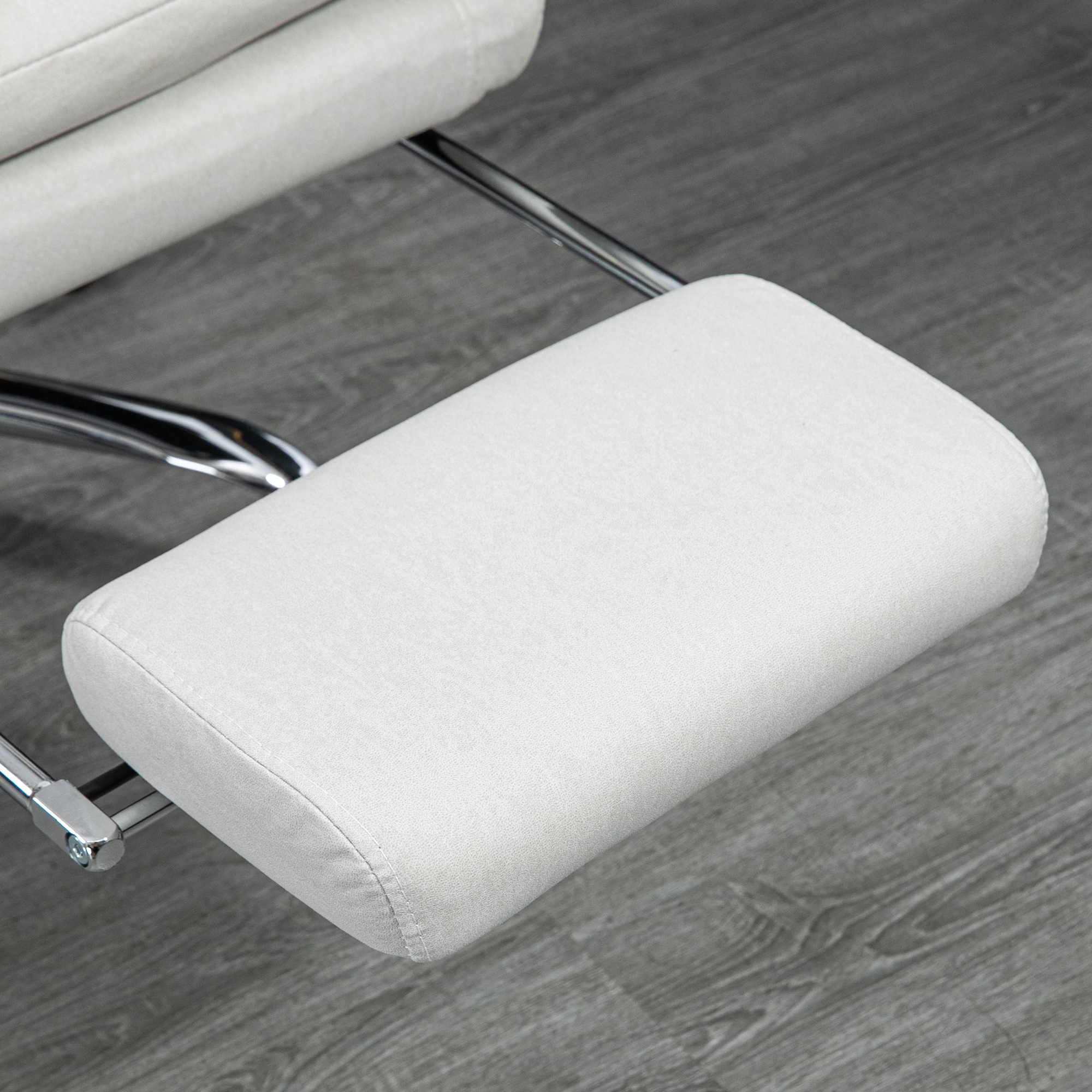 Bürostuhl mit Massagefunktion, beheizbar, neigbar, Kunstleder, 65x72x109-117cm, Cremeweiß