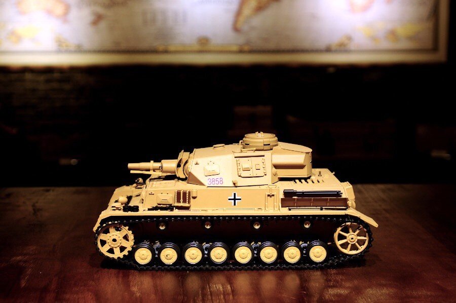 RC Panzer "Kampfwagen IV Ausf.F-1"