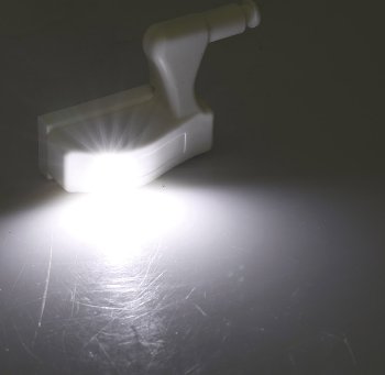 LED Schrankleuchte, 4er-Set - Batteriebetrieb, Drucksensor für Türen
