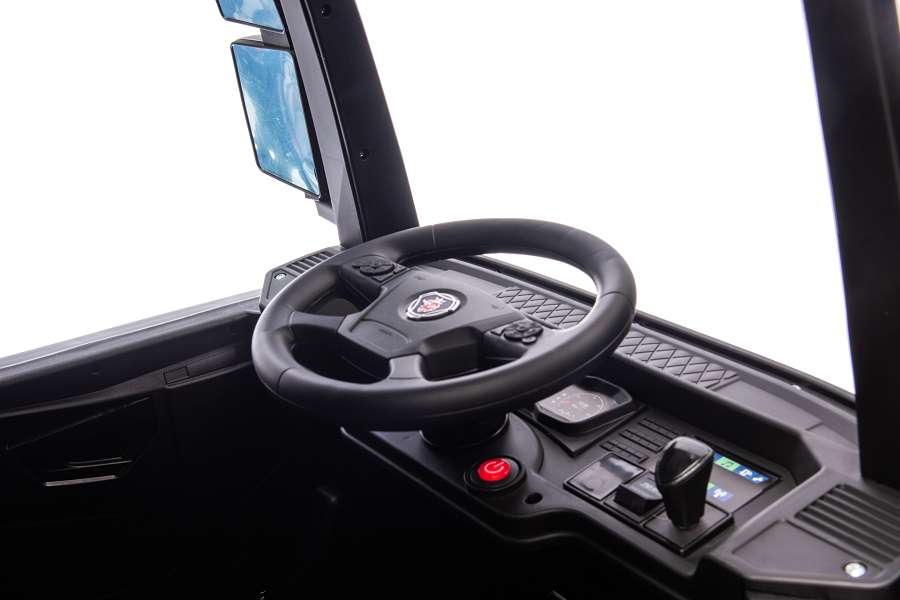 Elektro-Kinderfahrzeug Scania 500R - 4-Motoren