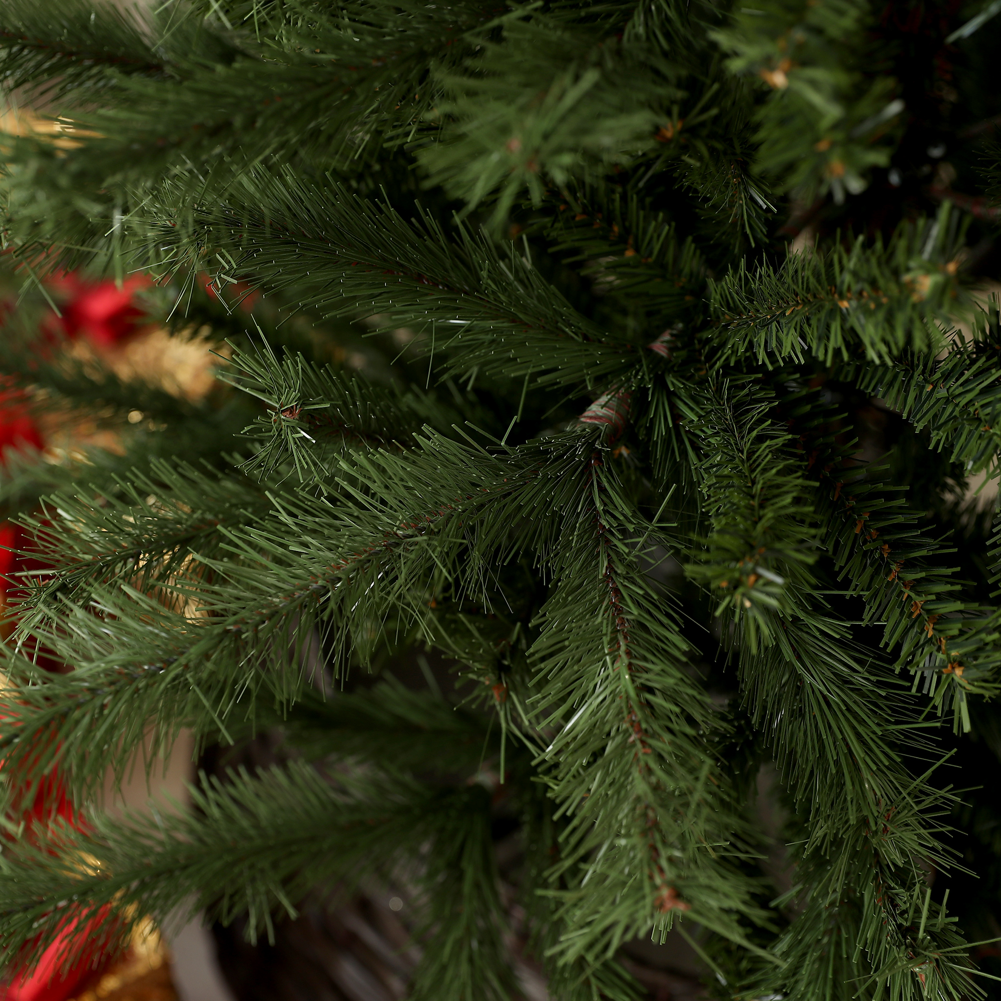 Weihnachtsbaum 180 cm, flammenhemmend, Metallfuß, 467 Spitzen, grün