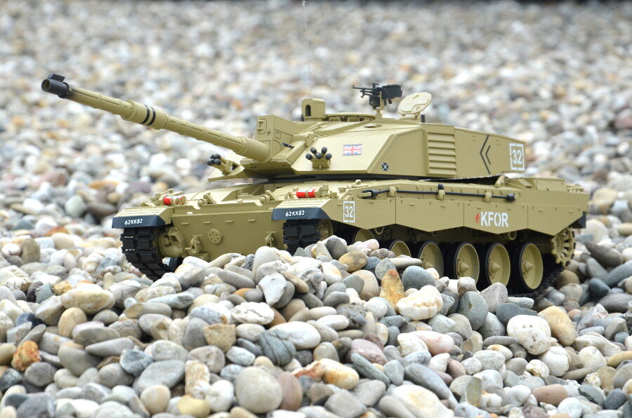 RC Panzer "Challenger 2"