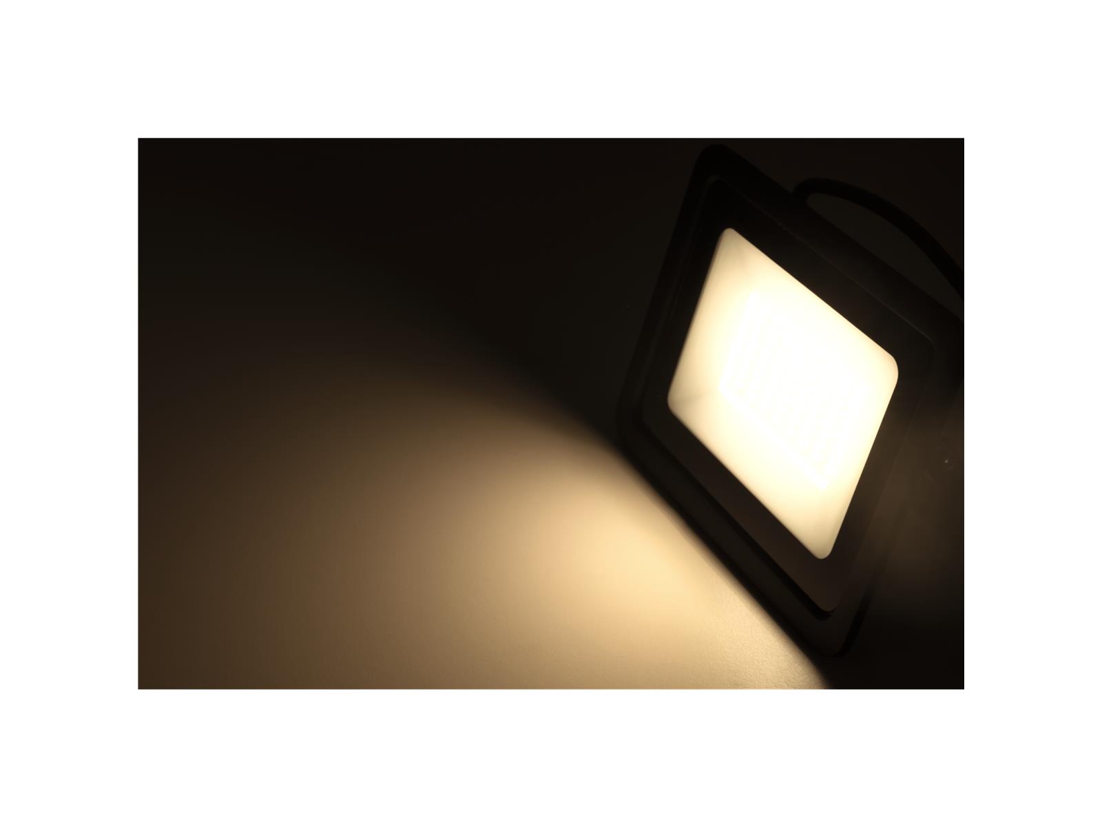 LED-Außenstrahler McShine ''Slim'' 50W, 4250 Lumen, IP66, 3000K, warmweiß