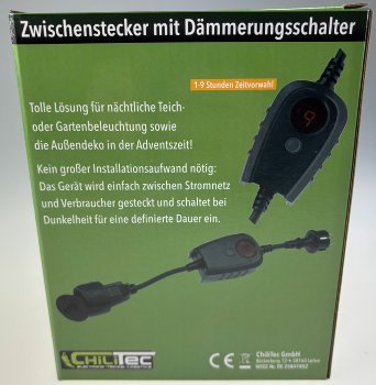 Zwischenstecker mit Dämmerungsschalter - und Zeitvorwahl (1- 9 Std.) über Display
