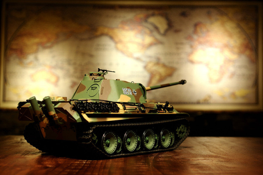RC Panzer "Panther G - Metallgetriebe & Metallketten