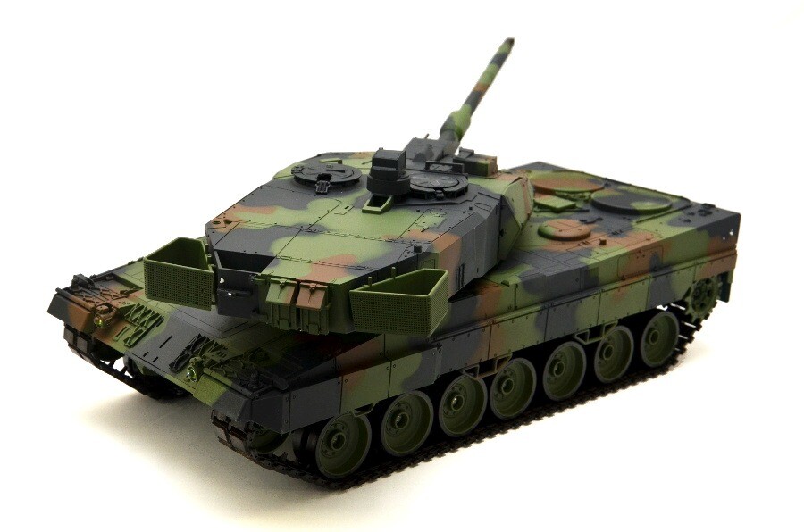 RC Panzer "Leopard 2A6" Schnee-Tarnung / lackiert