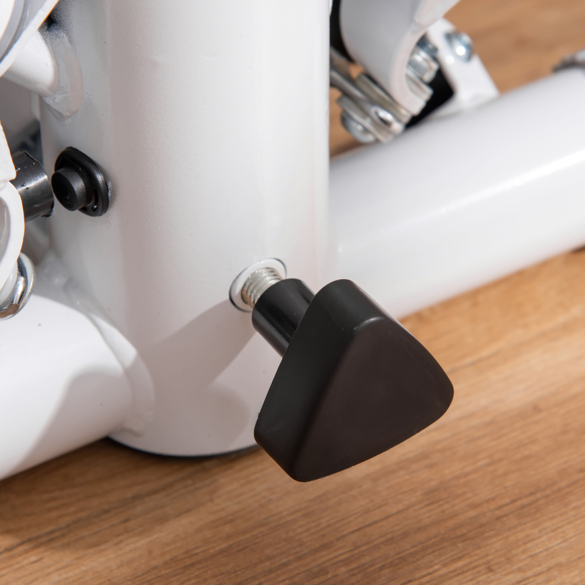 Stepper Heimtrainer für Zuhause mit LCD-Bildschirm einstellbare Geschwindigkeit Metall ABS 55 x 53 x 118-128 cm