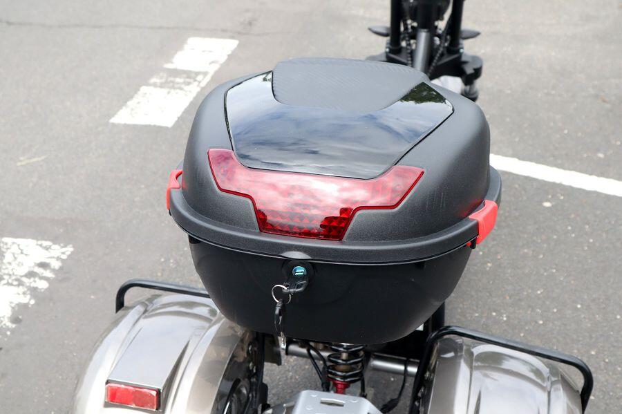 E-Scooter / Motorrad Top Case Koffer