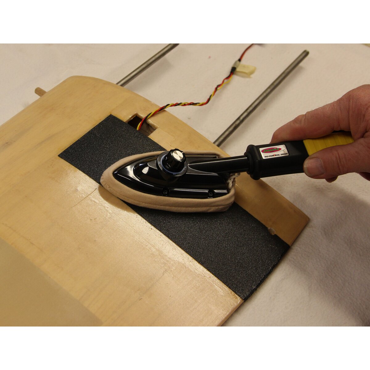 Folienbügeleisen Pro Control Iron mit stufenloser Temperaturregelung