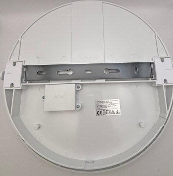 LED Deckenleuchte "SALAO 22 WW" - IP54, 22W, 2200lm, 3000K, HF-Bewegungsm.