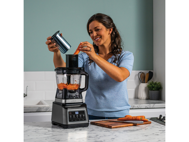 Ninja 3-in-1-Küchenmaschine mit Auto-iQ BN800EU